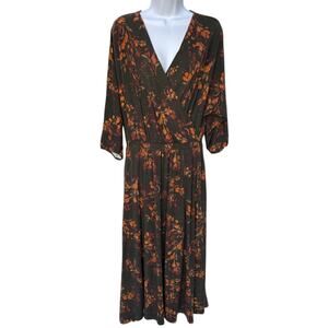 Garnet Hill Tencel Blend Stretchy Floral Surplice Top Wrap Style Dress size M